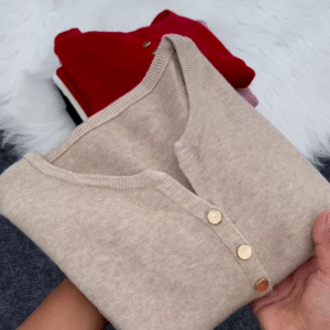 Classic Button Knit Cardigan β Timeless, Soft, and Effortlessly Versatile β¨π§Ά